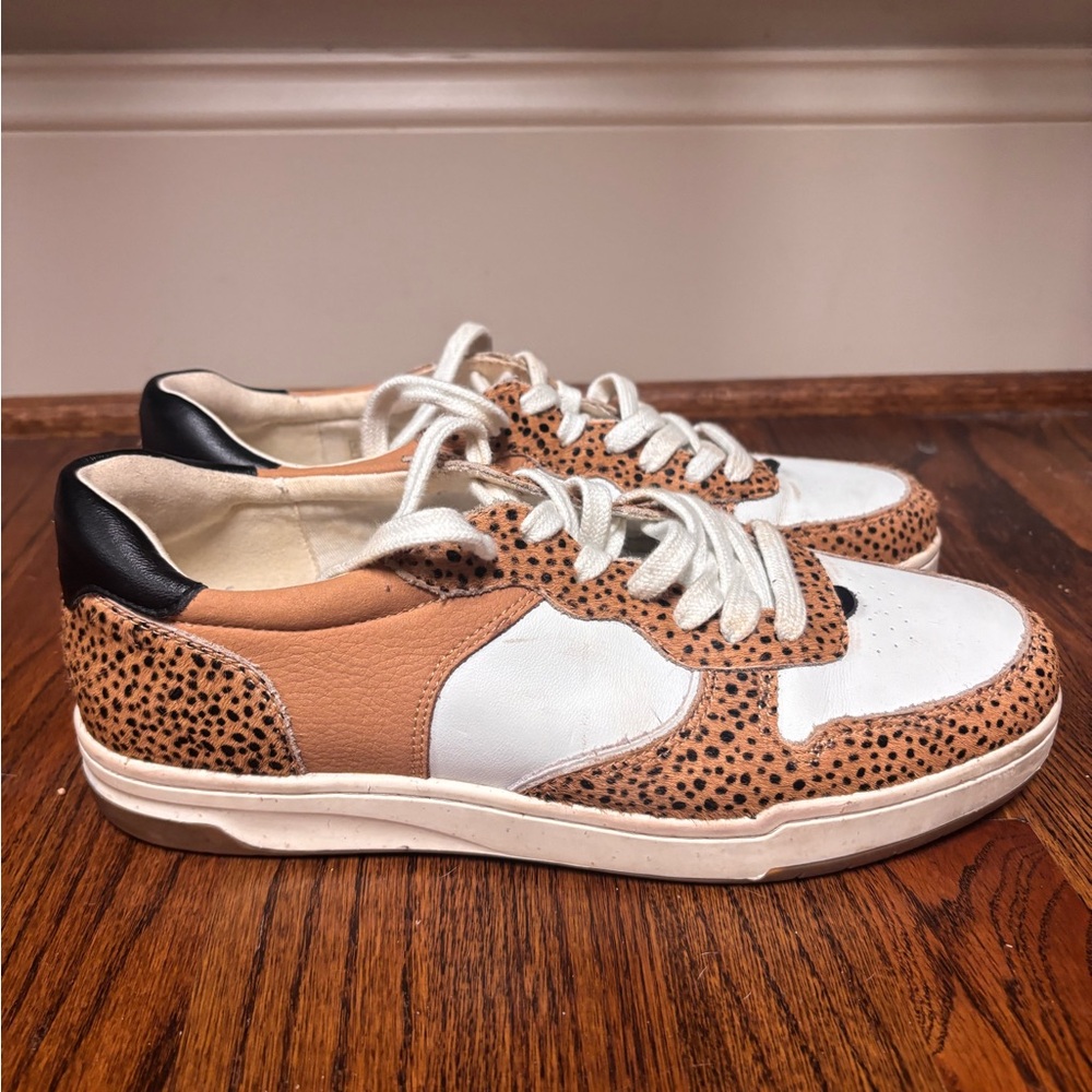 Madewell Spotted Tan and White Sneakers